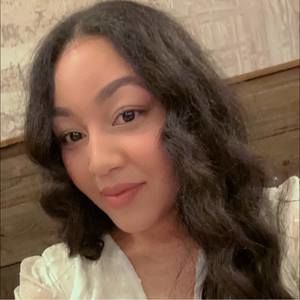 Meet your Posher, Arianna